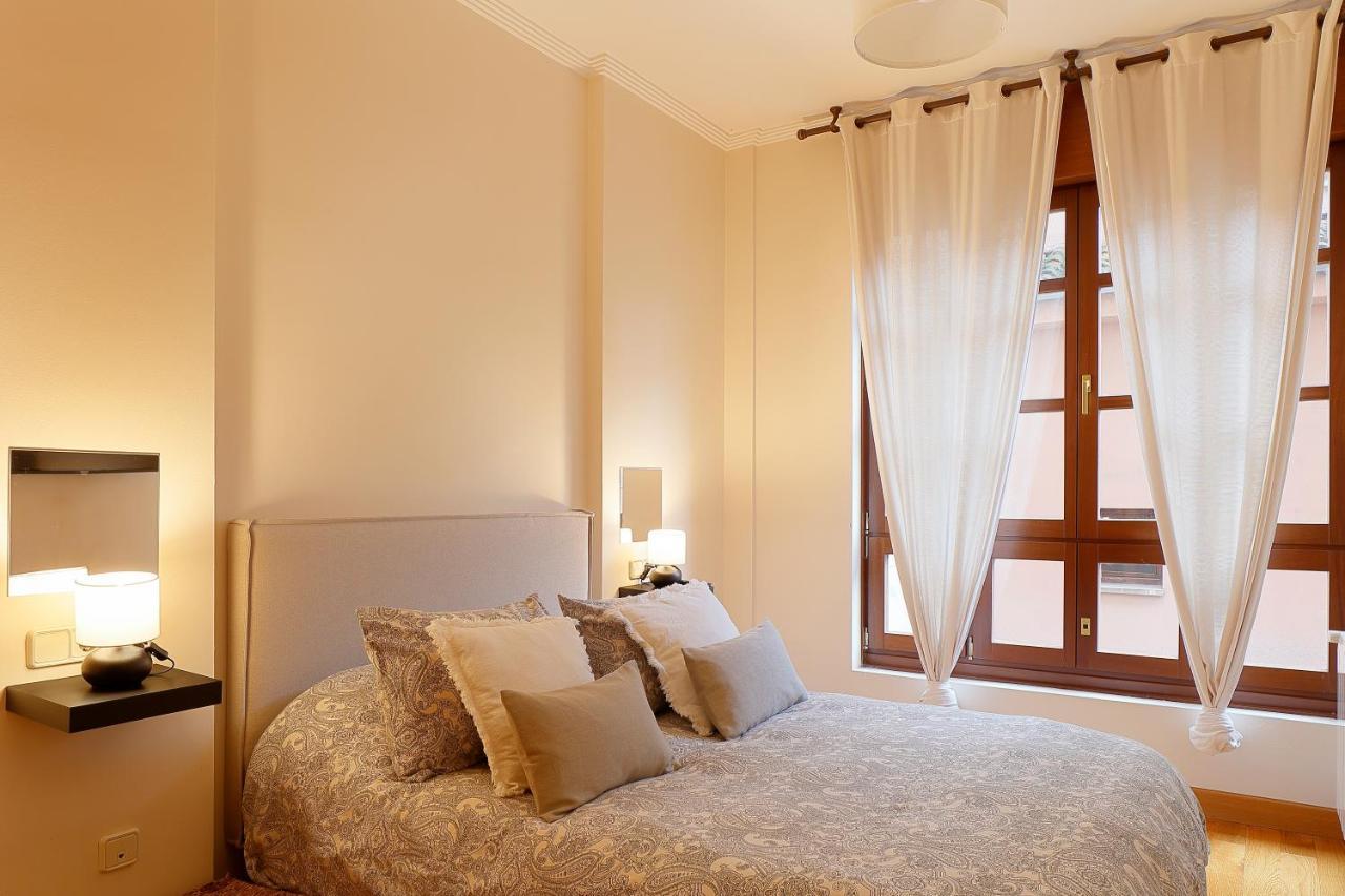 Casco Historico-Catedral Parking Incluido Apartment Овиедо Екстериор снимка